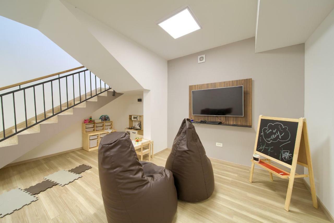 Holiday Home Elegant Vrh  Kültér fotó